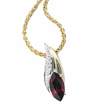 Anhänger 585 Gelbgold mit Granat und Brillanten
