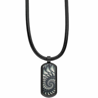 Collier Leder schwarz mit Anhänger Fraktal