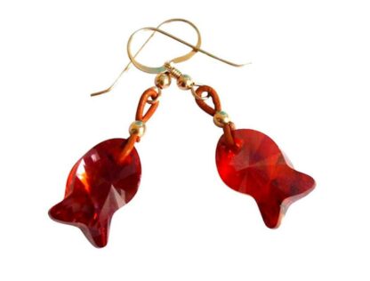 Ohrhaken "Fisch" vergoldet mit SWAROVSKI ELEMENTS® rot