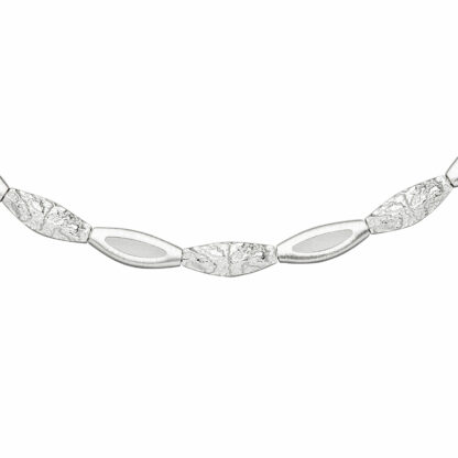 Collier NAVETTE 925 Silber/teilgehämmert