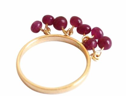 Ring vergoldet mit Rubinen beweglich